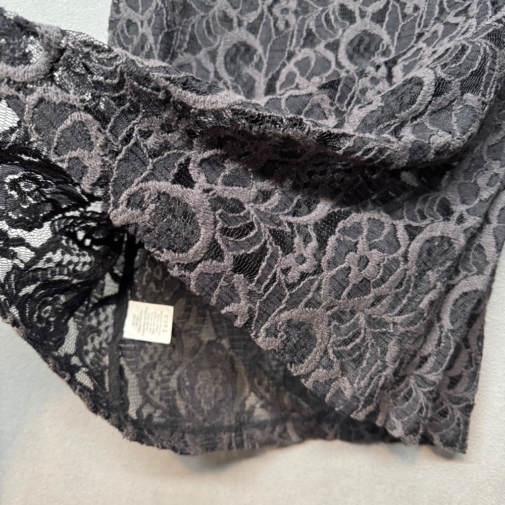 Eddie Bauer Lace Tank Top Floral Sheer Sleeveless M Black Whimsygoth Layering - Picture 4 of 11